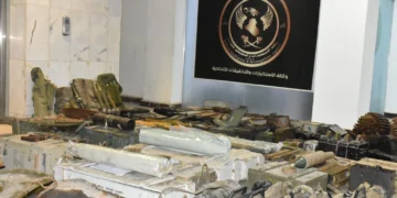 قوة أمنية تقتحم منزل “أبو درع” في بغداد وتضبط أسلحة ثقيلة بعد صدور مذكرة قبض بحقه