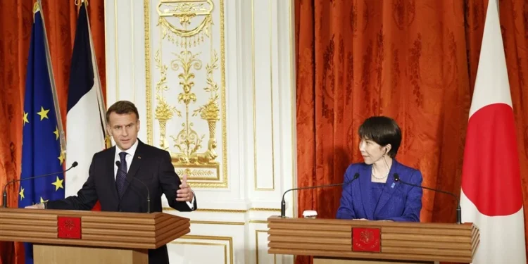 اليابان وفرنسا تعززان التنسيق لإعــــادة فتح مضيق هرمز