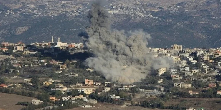غارة إسرائيلية دامية في جنوب لبنان تودي بحياة عائلة كاملة وتصعيد متواصل في بنت جبيل