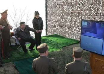 تصعيد عسكري جديد.. كوريا الشمالية تطلق 5 صواريخ بالستية قصيرة المدى