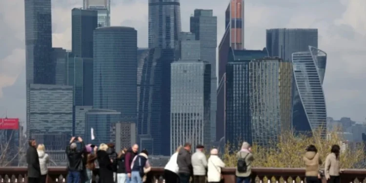 الاستخبارات السويدية تتهم موسكو بإخفاء حقيقة وضعها الاقتصادي