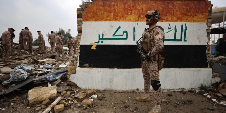 الحرب تخنق الاقتصاد العراقي: فقر متصاعد وقلق من نفوذ متزايد للحرس الثوري