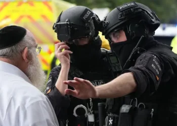 بريطانيا على المحك: حين يشعر اليهود أن الرحيل أصبح خياراً