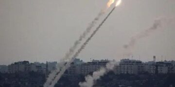 تصعيد ميداني في الشمال الإسرائيلي واعتراض مسيّرات.. ووقف سفن متجهة إلى غزة