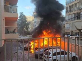 مقتل رئيس استخبارات الحرس الثوري بهجوم أمريكي إسرائيلي وسقوط ضحايا مدنيين في طهران
