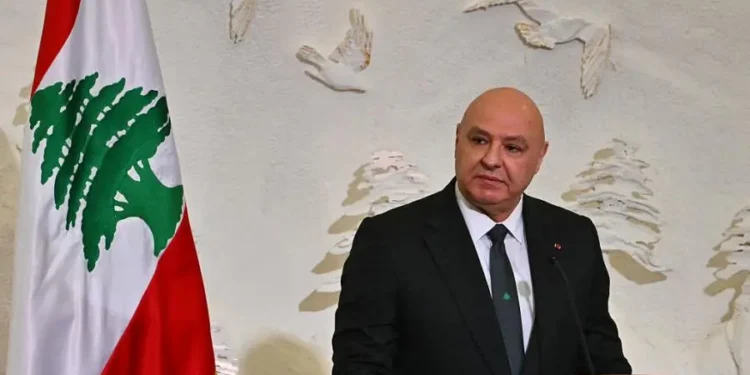 لبنان يرفض إشراك نتنياهو باتصال مع واشنطن.. وتمسك بوقف النار أولاً وسط صمت إسرائيلي