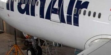 واشنطن تصعّد ضغوطها: تحذير من التعامل مع الطيران الإيراني ولوّحت بعقوبات واسعة