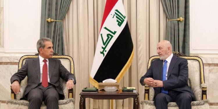 فائق زيدان ونزار آميدي يؤكدان ضرورة الإسراع بتشكيل الحكومة