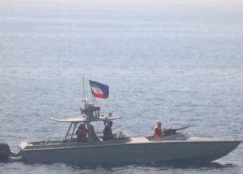 إطلاق نار على ناقلة وسفينة حاويات قبالة عُمان