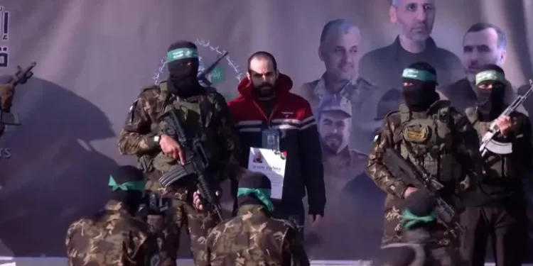 عصابات غزة المسلحة… فوضى الحرب وتحدٍ أمني جديد لـحماس