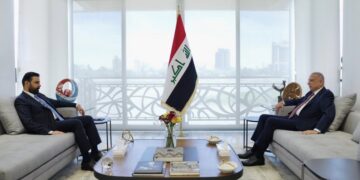 الزيدي والكاظمي يؤكدان أهمية تشكيل حكومة جامعة لمواجهة التحديات