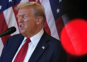 حرب بلا نهاية سريعة.. ذا أتلانتك: ترامب عالق بين تعنت إيران وضغوط الداخل الأميركي