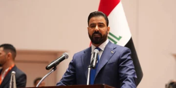 الزيدي يعيد رسم خريطة المناصب العليا.. تدوير وظيفي وإحالات إلى التقاعد