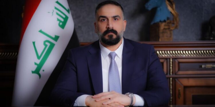 القضاء يطلب رفع الحصانة عن نائب عراقي في قضية ابتزاز مزعومة