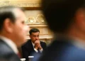 شكوك استخبارية أمريكية تهز الثقة بالاتفاق مع إيران.. انقسام داخل فريق ترامب قبل التوقيع
