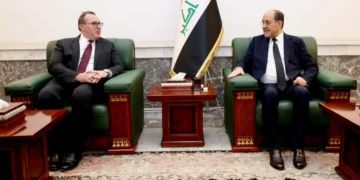 المالكي يؤكد دعم حصر السلاح بيد الدولة خلال لقائه القائم بأعمال السفارة الأميركية