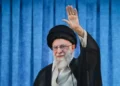 ماذا يعني اختيار النجف لتشييع خامنئي؟ أبعاد دينية وسياسية تتجاوز حدود العراق