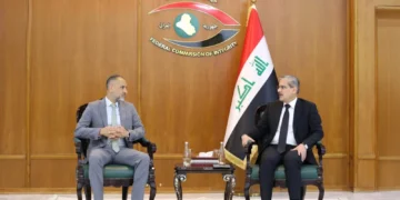 بغداد ولندن تبحثان ملاحقة عوائد الفساد وتعزيز الحوكمة الرقمية