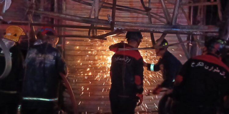 حريق مفاجئ في شارع 14 رمضان والدفاع المدني ينجح في احتوائه