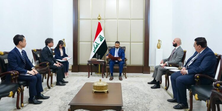 الزيدي يدعو الشركات اليابانية للاستثمار في العراق ويؤكد تقديم التسهيلات