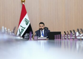 الزيدي يطلق حزمة قرارات صيفية.. كهرباء مجانية للمولدات وترشيد للإنفاق