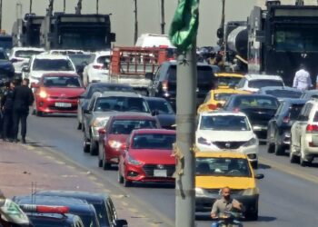 إعادة فتح جسر الجمهورية أمام حركة السير مع استمرار الانتشار الأمني