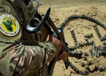 في خطوة غير مسبوقة.. لجنة حصر السلاح تتسلم سجلات وأسلحة كتائب الإمام علي تمهيداً للدمج