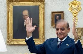 اتفاق سلام أميركي-إيراني برعاية دولية.. شهباز شريف يعلن وقف الحرب وترامب يتحدث عن فتح هرمز ورفع الحصار