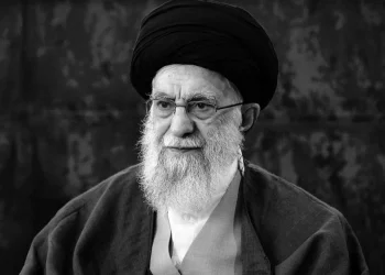 إيران تعلن تفاصيل مراسم تشييع ودفن جثمان علي خامنئي في ثلاث مدن