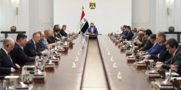 الزيدي لسفراء الاتحاد الأوروبي: حصر السلاح بدأ فعلياً ولا خطوط حمراء في مكافحة الفساد
