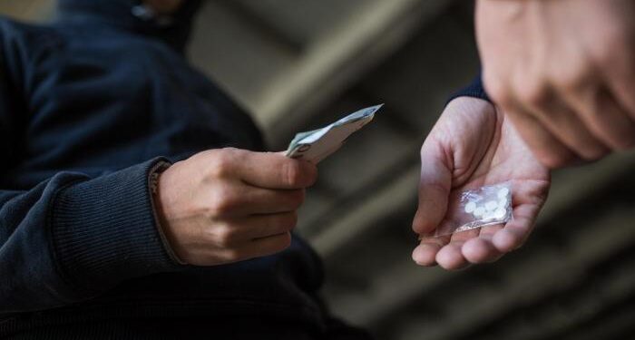 مديرية المخدرات توضح ملابسات وفاة متهم في النجف وتعلن فتح تحقيق بالحادثة