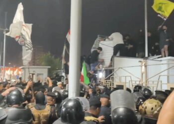 الخارجية الكويتية: الاعتداءات على قنصليتنا في البصرة انتهاك للقانون الدولي