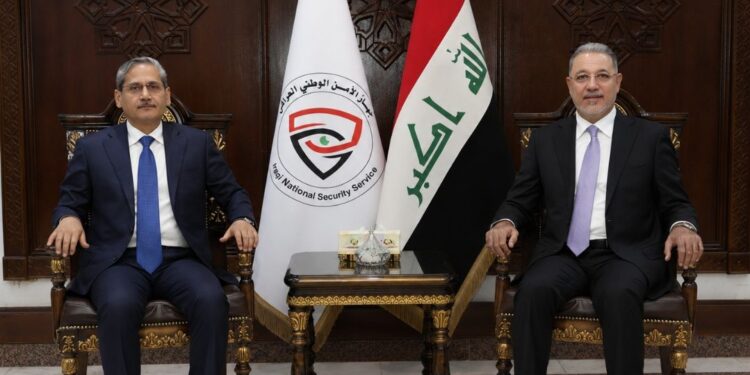 النزاهة والأمن الوطني يؤكدان تعزيز التنسيق المشترك لملاحقة الفساد وتنفيذ أوامر القبض
