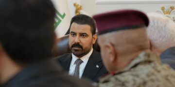الزيدي من مقر الحشد الشعبي: تكريم عوائل الشهداء ورعاية الجرحى داخل العراق وخارجه