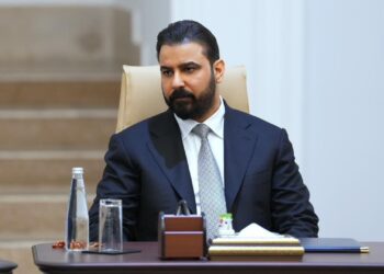 الزيدي يعلّق زيارته إلى الرياض بعد الضربات على مواقع للحشد الشعبي