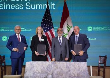 72 نائباً يطالبون باستضافة وزير النفط في البرلمان لبحث اتفاقات واشنطن النفطية