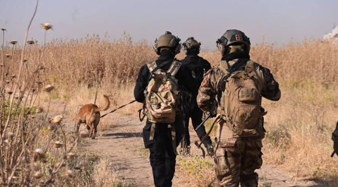 بعد استشهاد ضابط في مكافحة الإرهاب.. ضربات جوية عراقية تطارد فلول داعش شمال كركوك
