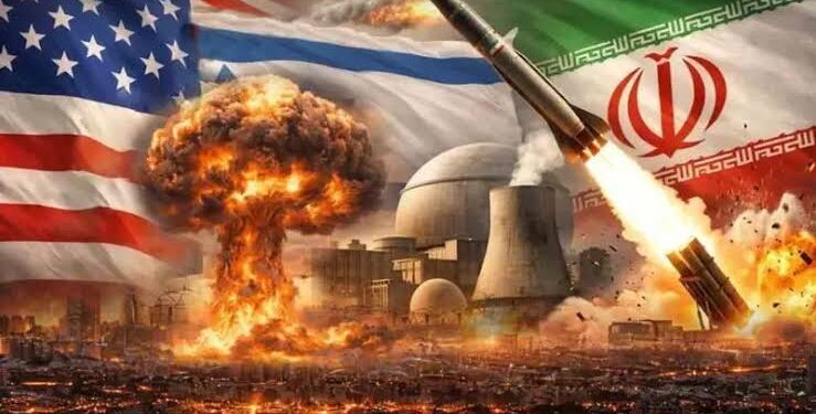المواجهة الأمريكية الإيرانية تتسع.. ضربات متبادلة وهرمز في قلب الصراع ومخاوف من حرب إقليمية