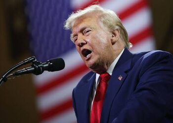 ترامب يلوّح بـ”عقاب عسكري أكبر” لإيران ويُبقي باب التفاوض مفتوحاً.. هل تقترب الحرب من منعطف جديد؟