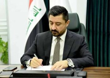 وزير العدل يطيح بمدير التسجيل العقاري في ديالى ويأمر بتحقيق عاجل