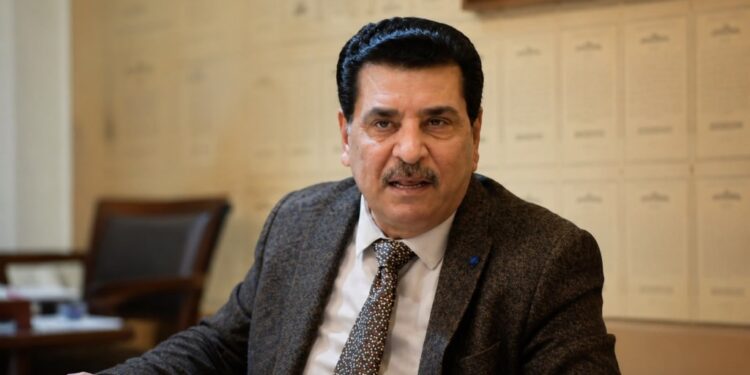 المواجهة الأمريكية الإيراني.. حرب الفواصل ونواصل