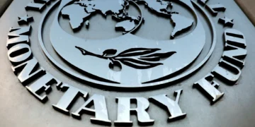 صندوق النقد: العراق الأكثر تأثراً بأزمة الطاقة في 2026.. وانتعاش قوي متوقع في العام التالي