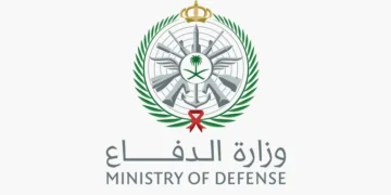 مقتل عامل صيني في هجوم إيراني على منشأة شمال السعودية.. الرياض تتهم طهران باستهداف منشأة مدنية