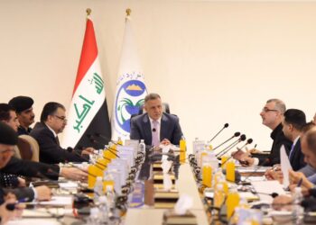 العراق يصعّد مواجهة تلوث دجلة والفرات.. إجراءات رادعة ومنظومة ذكية لحماية الأمن المائي
