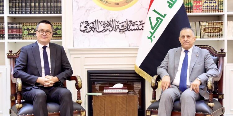 العراق وفرنسا يؤكدان دعم الحوار وخفض التصعيد.. بغداد تجدد تمسكها بالقرار السيادي والعلاقات المتوازنة