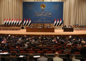 تحرك نيابي لتجميد مجالس المحافظات وموازناتها.. هل تعود تجربة الإلغاء إلى الواجهة؟