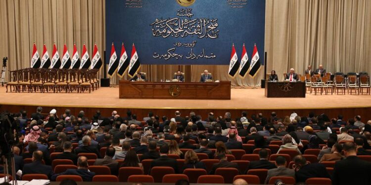 تحرك نيابي لتجميد مجالس المحافظات وموازناتها.. هل تعود تجربة الإلغاء إلى الواجهة؟