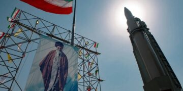 عقوبات بلا سقف ومفاوضات بلا ضمانات