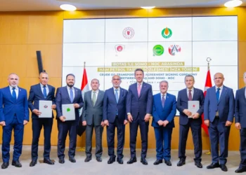 العراق وتركيا يوقعان اتفاقاً نفطياً لمدة عام.. 750 ألف برميل يومياً عبر جيهان وتمهيد لشراكة استراتيجية أوسع
