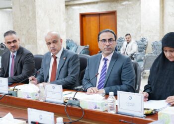 النفط العراقي بين هرمز وشبهات الفساد.. لماذا ترفض “سومو” الناقلات الوطنية ؟
